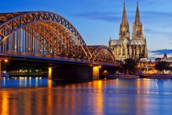 Almanya: Yurt dışı Tatil Bu Yıl Mümkün Değil!