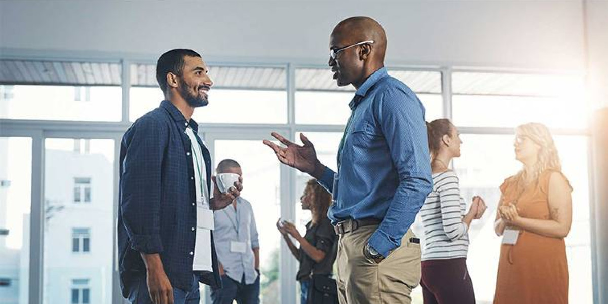 Fuarlarda Networking ve İş Bağlantıları Kurma