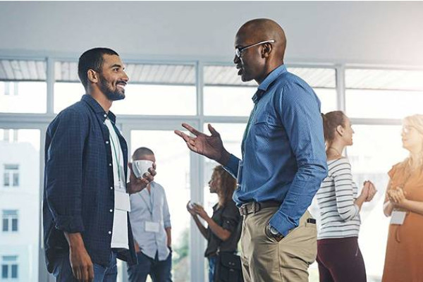 Fuarlarda Networking ve İş Bağlantıları Kurma